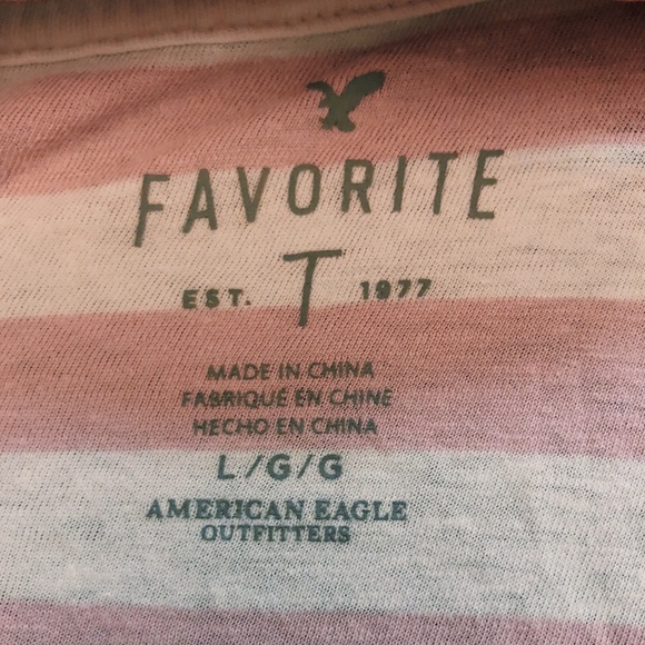 3/$10 SALE ! American Eagle Favorite Tee Size L - Picture 3 of 4